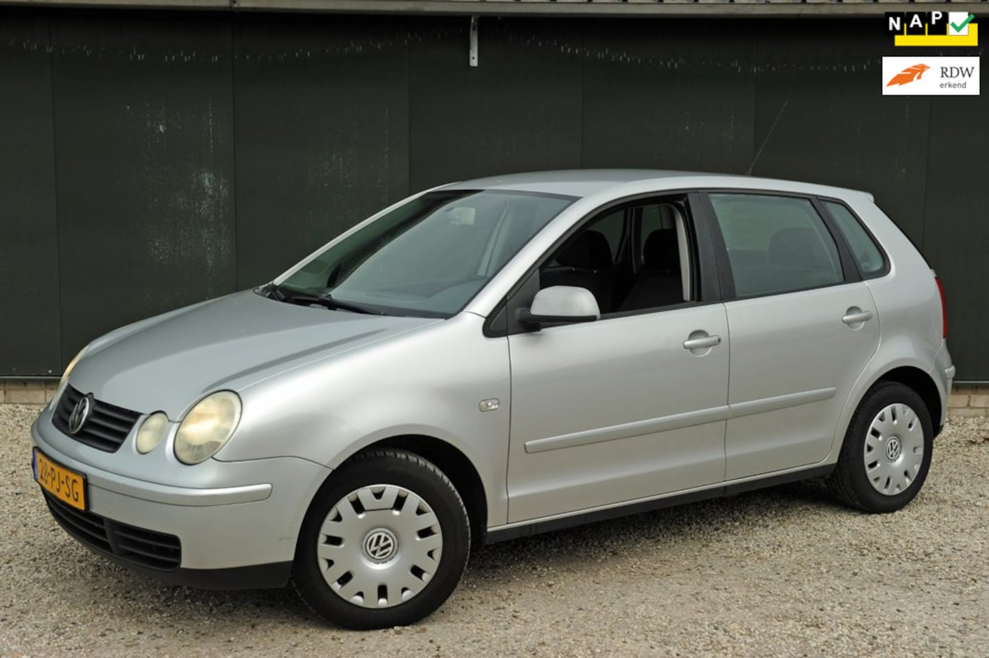 Volkswagen Polo - 1.4-16V Athene/AIRCO/ELECTRRAMEN EN SPIEGELS/ - AutoWereld.nl