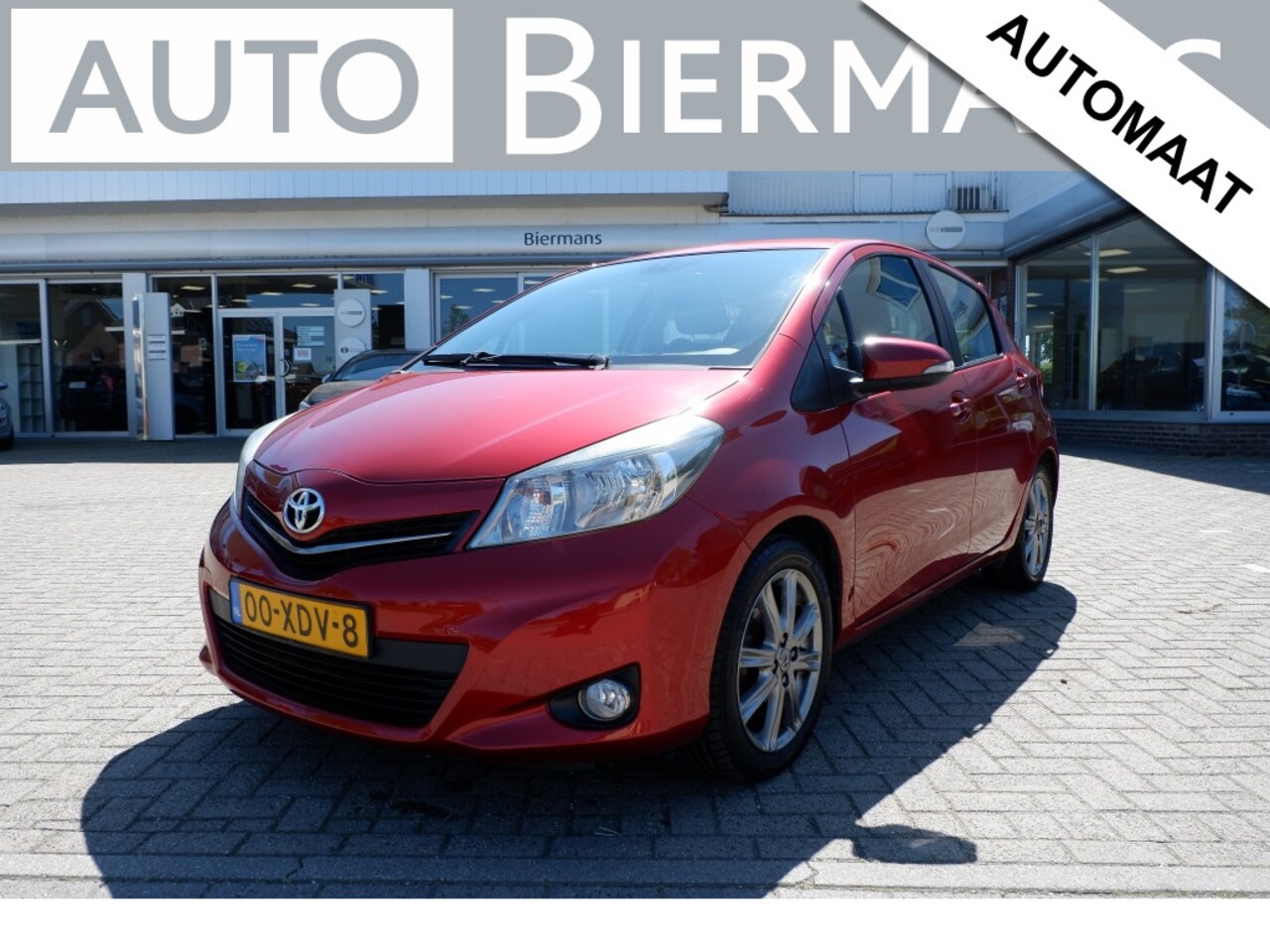 Toyota Yaris - 1.3 VVT-i Dynamic / INCL. 12mnd BOVAG / Camera / Navi - AutoWereld.nl