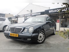 Mercedes-Benz E-klasse Combi - 200 K. Eleg.Select Automaat | Airco | Cruise control| Parkeer sensoren