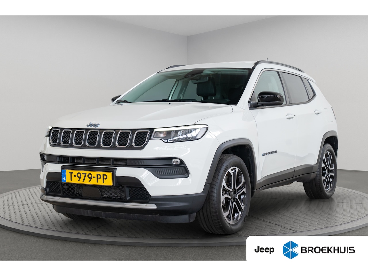 Jeep Compass - 4xe 240 Plug-in Hybrid Electric Limited | Navigatie | Climate Controle | Apple Carplay & A - AutoWereld.nl