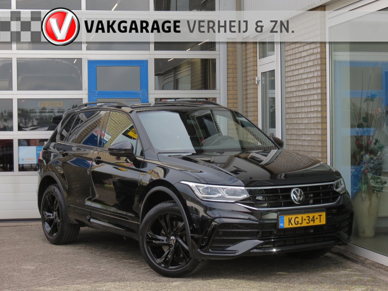Volkswagen Tiguan - 1.4 TSI eHybrid R-LINE Business+ Head-Up|360 Camera|Winter Pakket|DigiDash|CarPlay|IQ-LED| - AutoWereld.nl