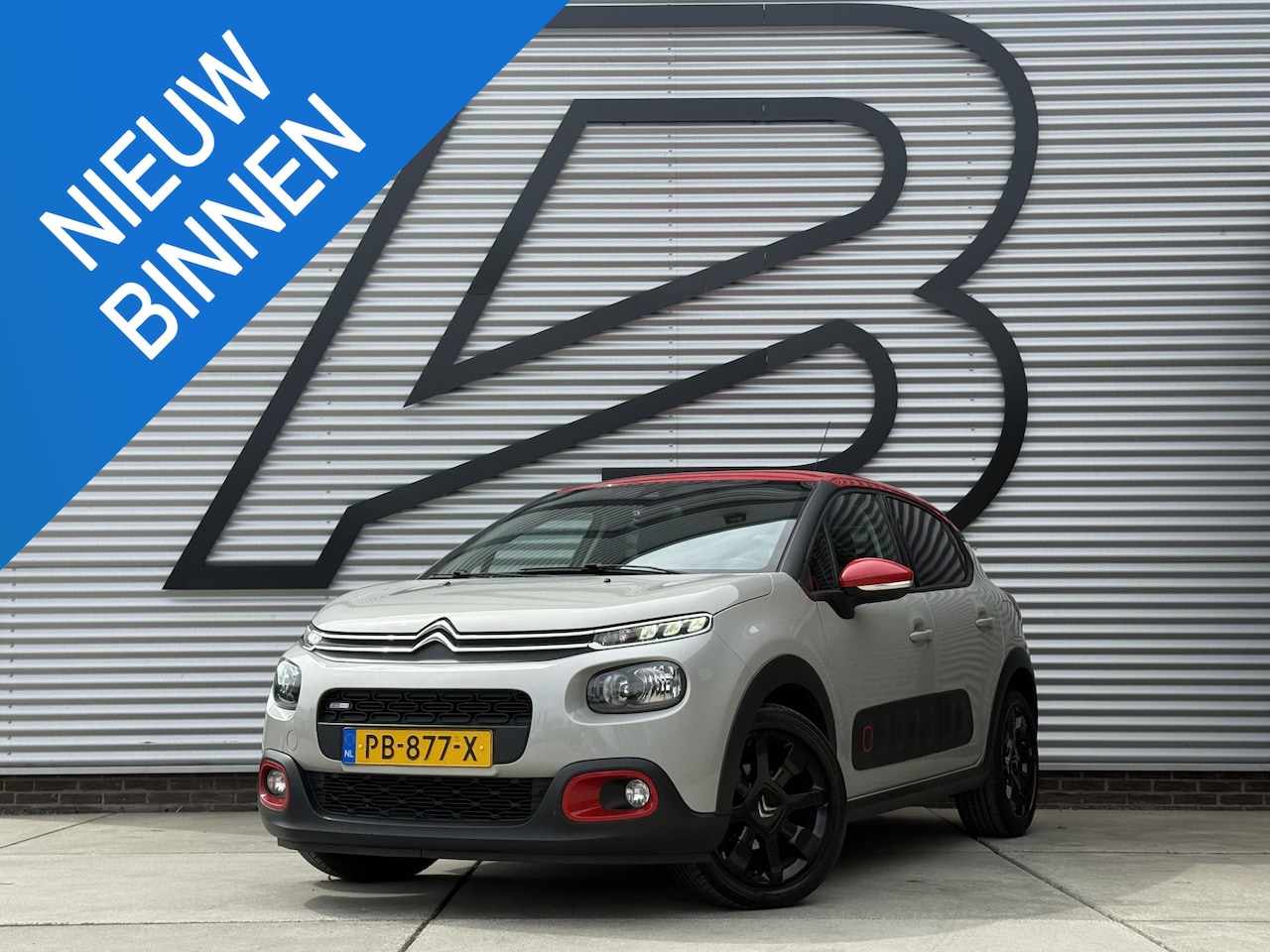 Citroën C3 - 1.2 PureTech S&S Shine Navi|Camera|Clima|Cruise|PDC|Carplay|N.A.P|Nieuwe APK bij Afleverin - AutoWereld.nl