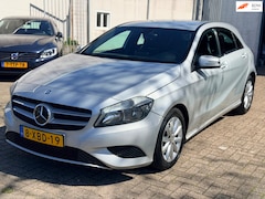 Mercedes-Benz A-klasse - 180 Ambition Bj:2013 Aut. Airco Leder Cruise Control NAP