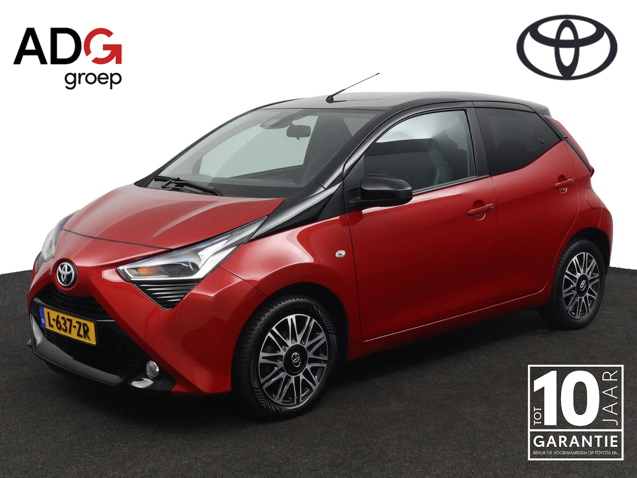 Toyota Aygo - 1.0 VVT-i x-clusiv | Keyless Entry | Bi-Tone | Automatische Airco | Lichtmetalen Velgen | - AutoWereld.nl