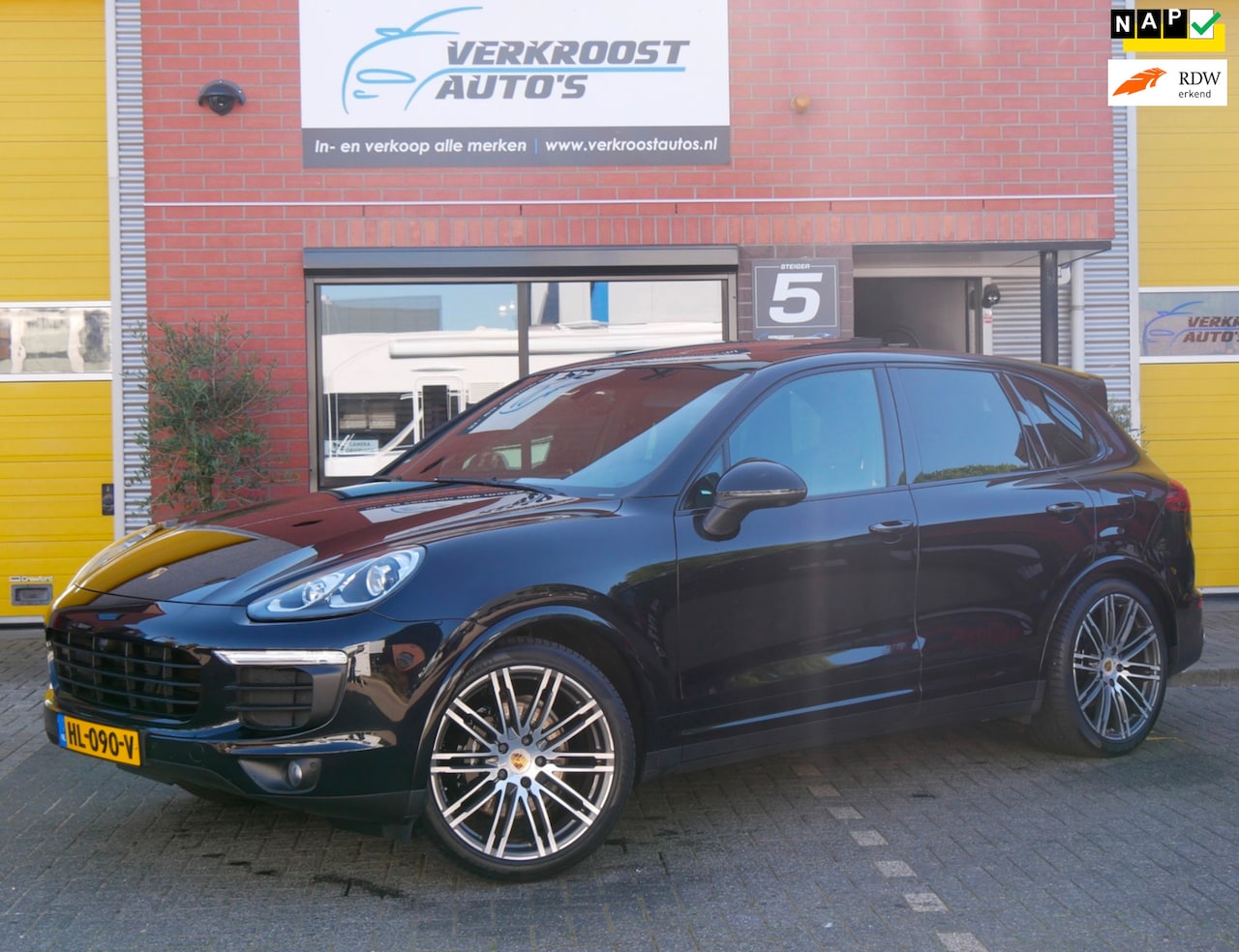 Porsche Cayenne - 3.0 S E-Hybrid.luchtv panodak.zeer correct .org ned - AutoWereld.nl