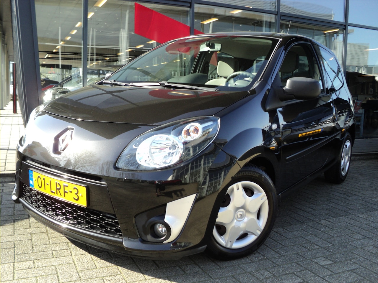 Renault Twingo - 1.2-16V Authentique "READY TO DRIVE" - AutoWereld.nl