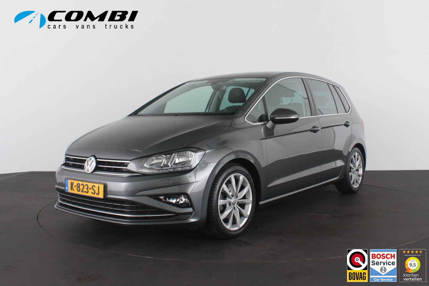 Volkswagen Golf Sportsvan - 1.5 TSI ACT Highline >150pk/Automaat/Camera/Trekhaak/Adapt.cruise - AutoWereld.nl