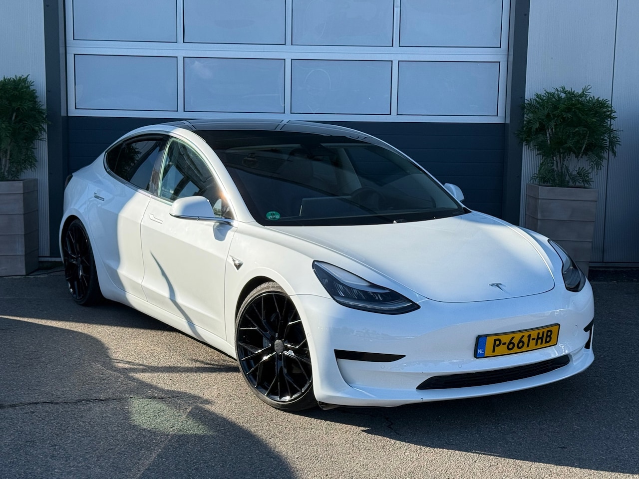 Tesla Model 3 - Standard RWD Plus 60 kWh / APK / LM Velgen / Inruil Mog. - AutoWereld.nl