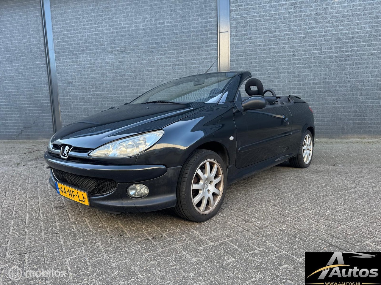 Peugeot 206 CC - 1.6-16V- Airco- Nap - AutoWereld.nl