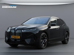 BMW iX - xDrive50 112 kWh | Sportpakket | Bowers&Wilkins | Pano