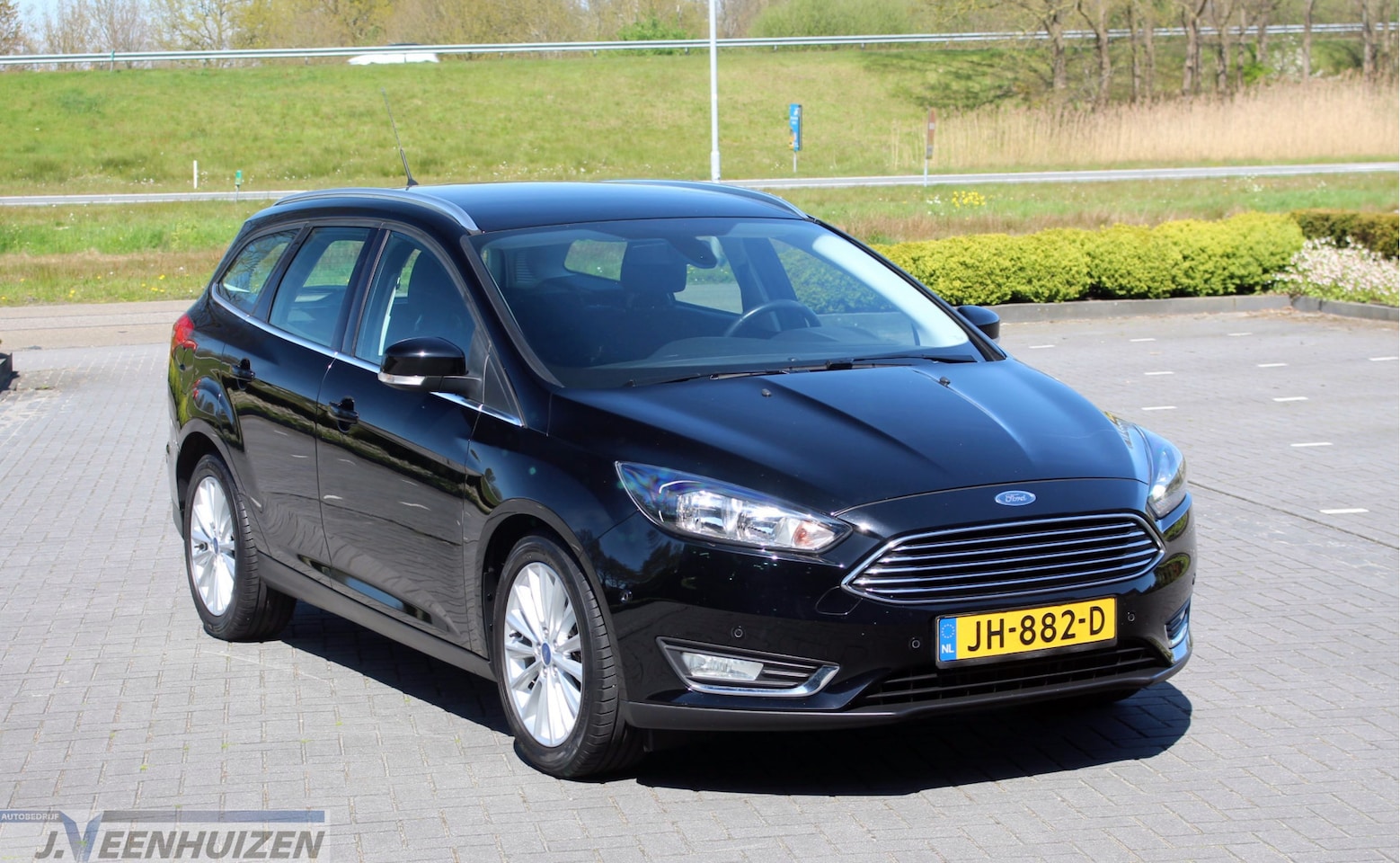 Ford Focus Wagon - 1.0 Titanium | 2016 | Navi | PDC | - AutoWereld.nl
