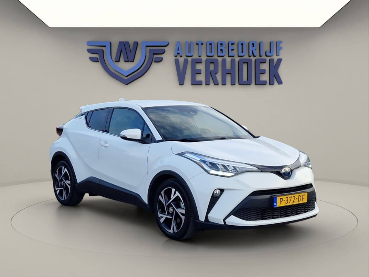 Toyota C-HR - 1.8 Hybrid Style Trekhaak - NL Auto - Dodehoek Detectie - AutoWereld.nl