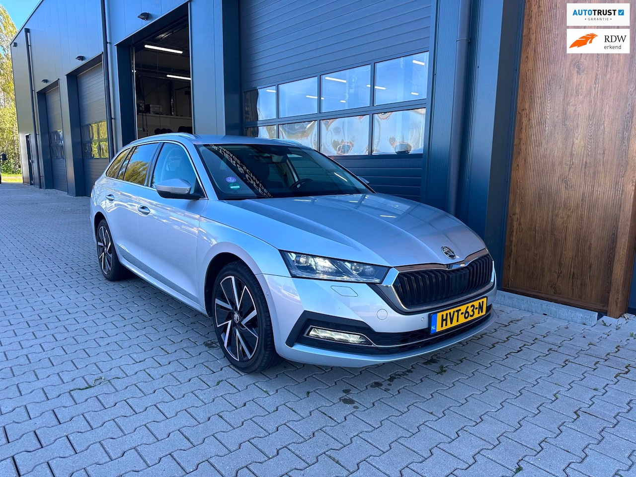 Skoda Octavia Combi - 1.4 TSI iV PHEV Sportline l ACC l HUD l volle auto - AutoWereld.nl