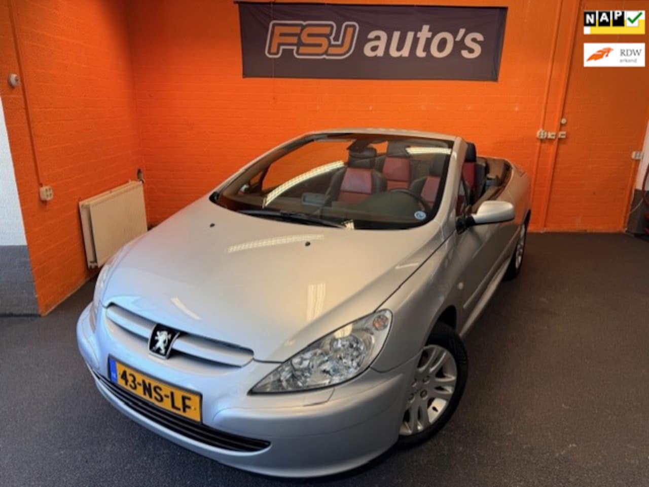 Peugeot 307 CC - 2.0 16V / AUTOMAAT / VELE OPTIES / TOPSTAAT!! - AutoWereld.nl