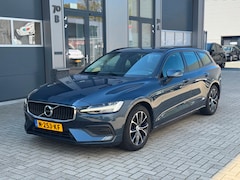 Volvo V60 - 2.0 B3 Momentum Advantage