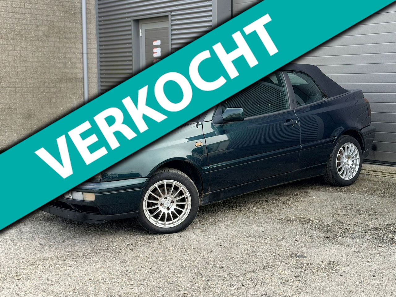 VOLKSWAGEN GOLF-CABRIOLET