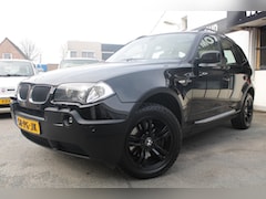 BMW X3 - 3.0i Executive Automaat |Airco | Cruise control | Pano | Parkeersensoren | Stoelverwarming