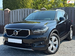 Volvo XC40 - 1.5 T2 Momentum STOELSTUUR VERWARMING P-CAMRA E-KLEP P SENSOREN CLIMA