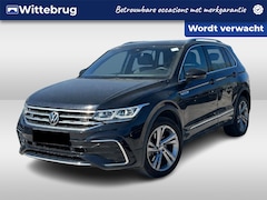 Volkswagen Tiguan - 1.4 TSI eHybrid 245pk R-Line DSG AUTOMAAT / Panorama dak / LM 19 inch / Leder R-Line / 360
