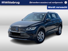 Volkswagen Tiguan - 1.4 TSI eHybrid 245pk Elegance DSG AUTOMAAT / Panorama dak / Navigatie / LM 18 inch / 360