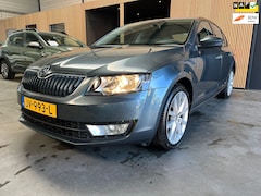 Skoda Octavia - 1.0 TSI Greentech Ambition Business Automaat|Navi|PDC|NAP|APK