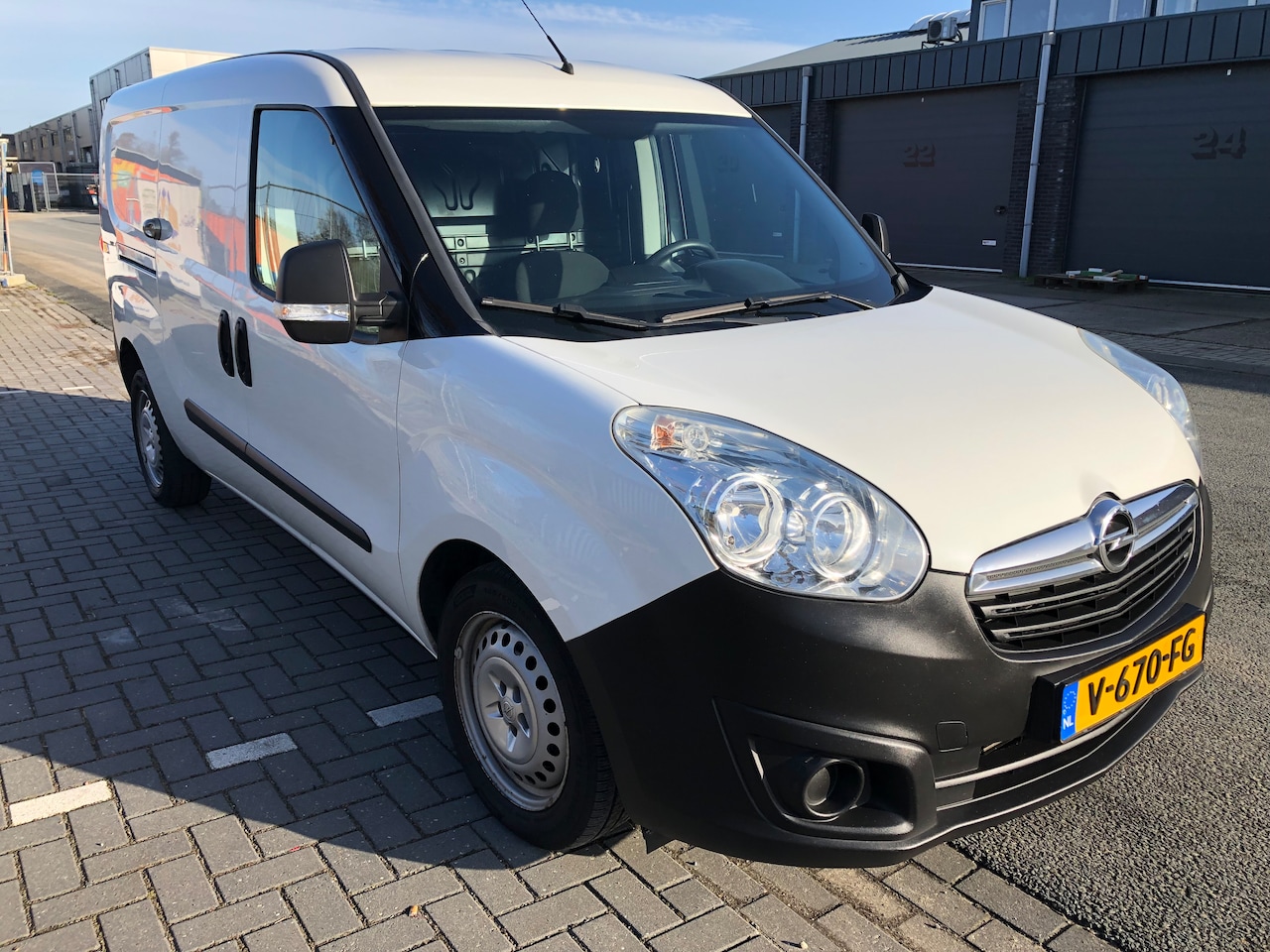 Opel Combo - 1.6 CDTi L2H1 Edition - AutoWereld.nl
