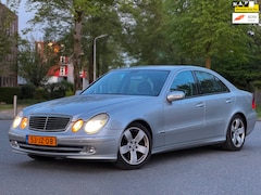 Mercedes-Benz E-klasse - 240 Avantgarde|AUT|NAVI||PSENSOR|CRUISE|INRUILKOOPIE