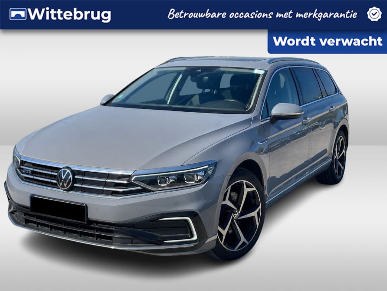 Volkswagen Passat Variant - 1.4 TSI 218pk PHEV GTE DSG Automaat Panoramadak / 18"LM velgen / LED matrix verlichting / - AutoWereld.nl