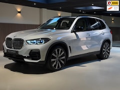 BMW X5 - XDrive45e High Executive|Crystal Pook|Skylounge|Leder|HuD