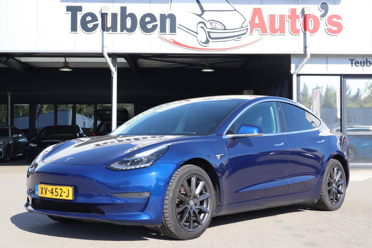 Tesla Model 3 - Long Range RWD Long Range AWD 75 kWh | SOH 87,4% | Full Self-Driving computer 3 | Trekhaak afneembaar - AutoWereld.nl
