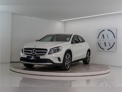 Mercedes-Benz GLA-Klasse - 200 Prestige 157PK | 19'' AMG Velgen | PDC | Bluetooth | Stoelverw