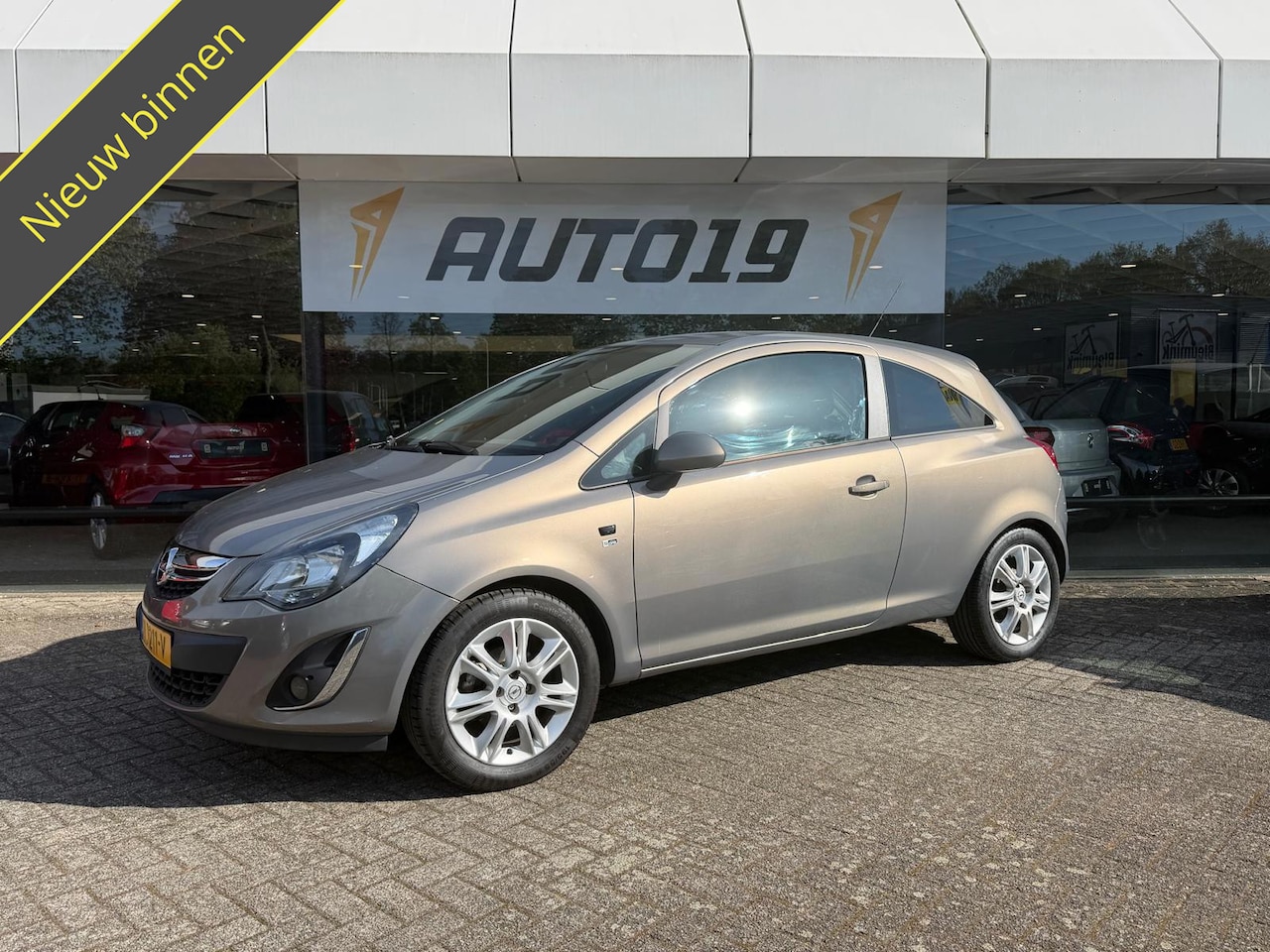 Opel Corsa - 1.2-16V 51kW EcoFlex Anniversary Edition '150 Opel' - AutoWereld.nl