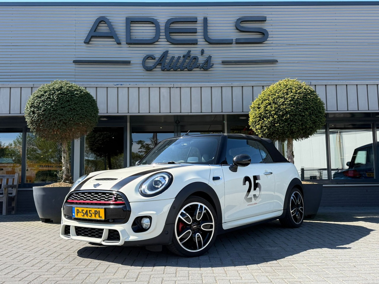 MINI Cabrio - Mini 2.0 Cooper S Chili John Cooper Works Facelift Sportuitlaat Harman Kardon HUD Union Ja - AutoWereld.nl