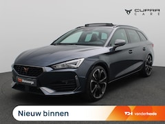 CUPRA Leon Sportstourer - 1.4 e-Hybrid Black Edition 245PK DSG Pano-Schuifdak, Keyless, Side Assist, Navi, Achteruit