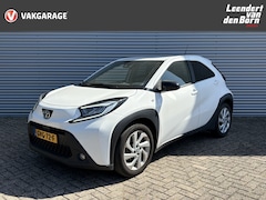 Toyota Aygo X - 1.0 VVT-i MT Play Limited | Camera | Stoelverwarming | Adaptieve Cruise | Climate Airco |