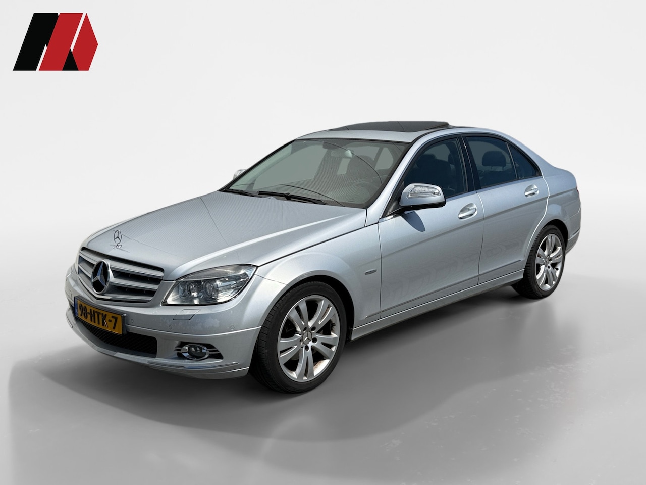 Mercedes-Benz C-klasse - 180 K Avantgarde | Schuifdak | Stoelverwarming | Halfleer - AutoWereld.nl