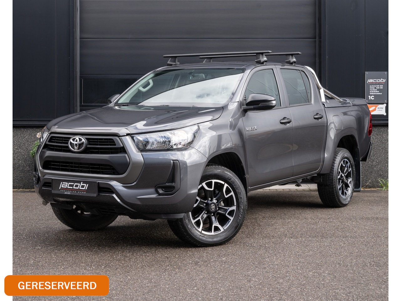 Toyota HiLux - 2.4 D-4D Double Cab Invincible | BTW | BPM VRIJ - NL Kenteken | - AutoWereld.nl