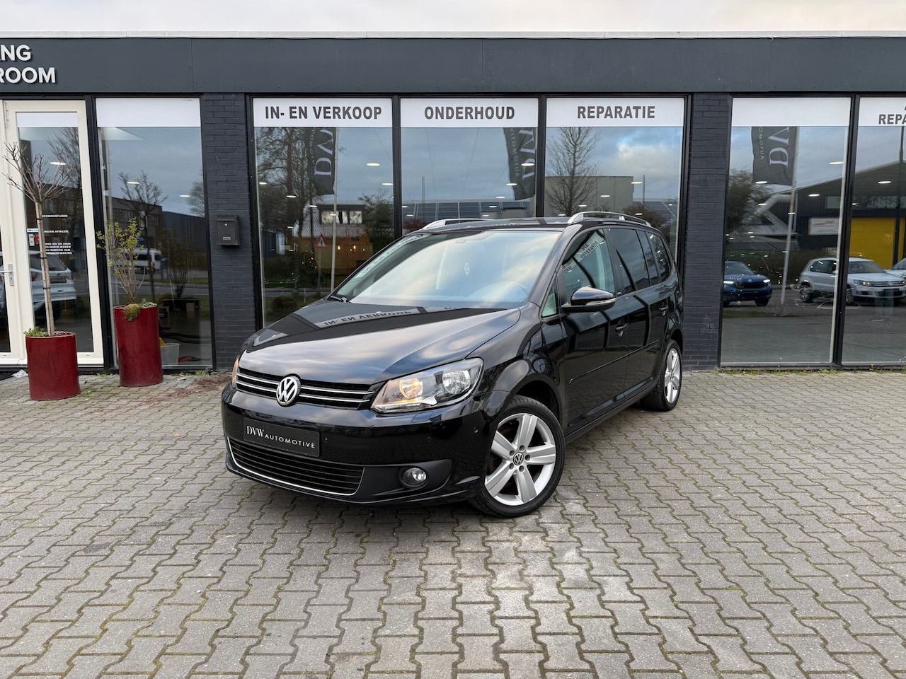 Volkswagen Touran - 1.4 TSI Comfortline 7p. 1.4 TSI Comfortline 7 persoon - AutoWereld.nl