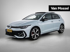 Volkswagen Golf - 1.5 eHybrid GTE 272 PK | SoH 100% | Automaat | Black Style Pakket | 360* Camera (Helicopte