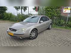 Ford Mondeo - 2.0-16V Collection