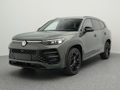 Volkswagen Tayron - R-Line Edition 1.5 eHybrid 272 PK Trekhaak | 360 Camera | Panorama | LED Matrix | Travel A