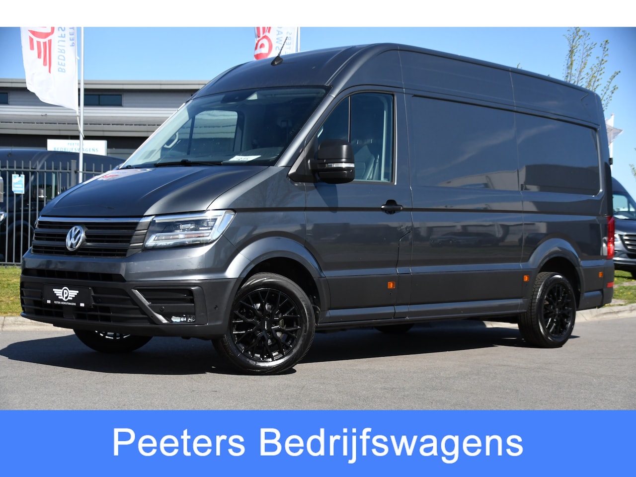 Volkswagen Crafter - 30 2.0 TDI L3H3 PB Edition Camera, Adaptieve Cruise, Carplay, LED, Leder, 177pk, Automaat, - AutoWereld.nl