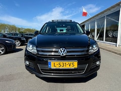 Volkswagen Tiguan - 2.0 TDI DSG 4M PANO XENON FULL 2012