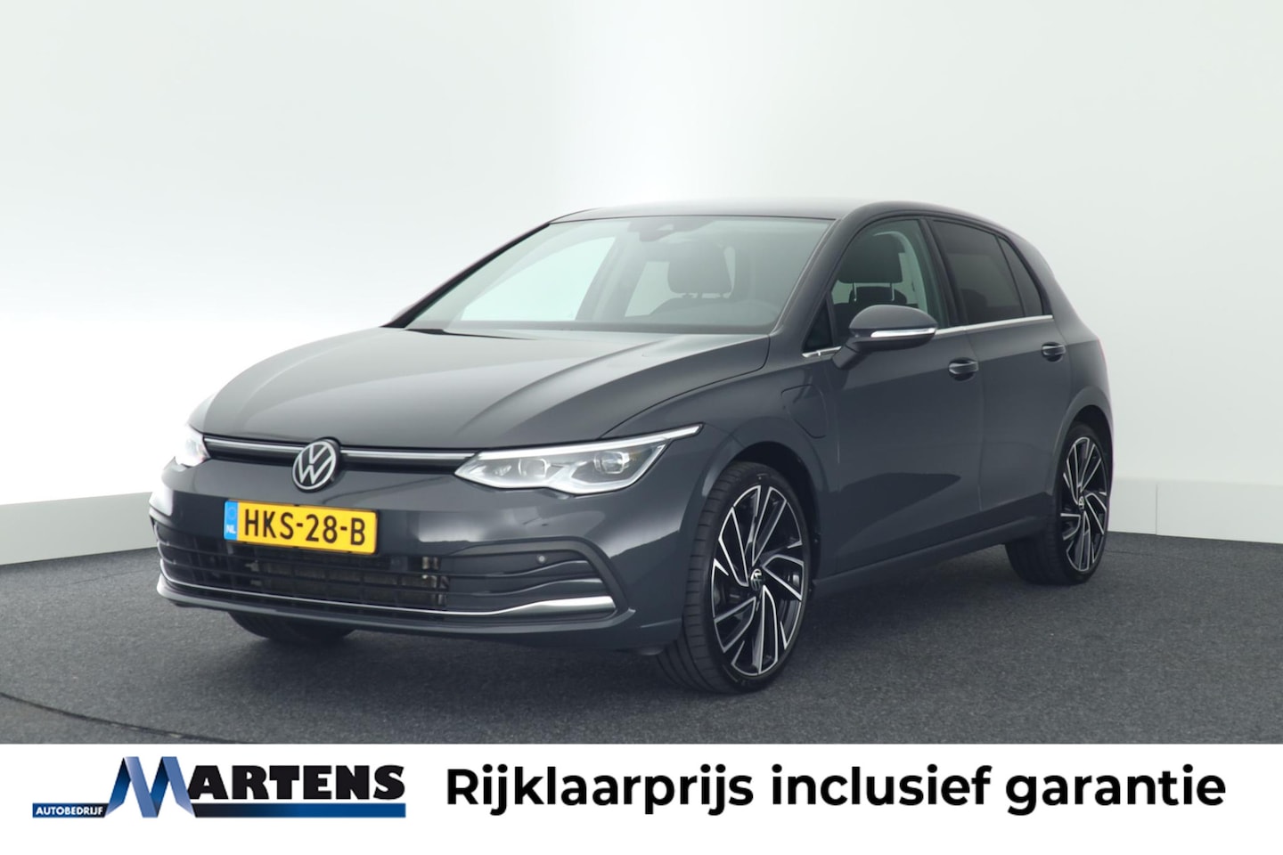 Volkswagen Golf - 1.4 204pk eHybrid Style Memory Stoelverwarming ACC Virtual Cockpit Navigatie - AutoWereld.nl