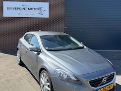 Volvo V40 - 2.0 D4 Summum Business