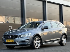 Volvo V60 Cross Country - V-60 2.0 D4 Navi Clima EURO-6