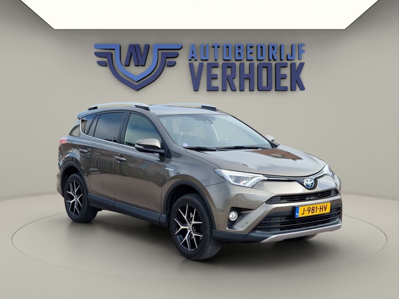 Toyota RAV4 - 2.5 Hybrid AWD Style Trekhaak - Stoelverwarming - AutoWereld.nl
