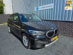 BMW X1 - XDrive25e | Apple Carplay | LED | HUD | NAVI | Leder| Sportstoelen