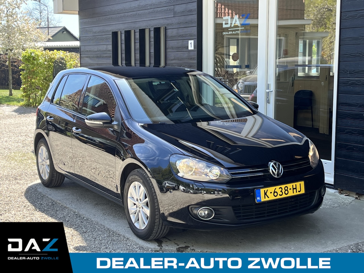 Volkswagen Golf - 1.2 TSI Highline BlueMotion Ecc/Audio/Pdc/Lm - AutoWereld.nl