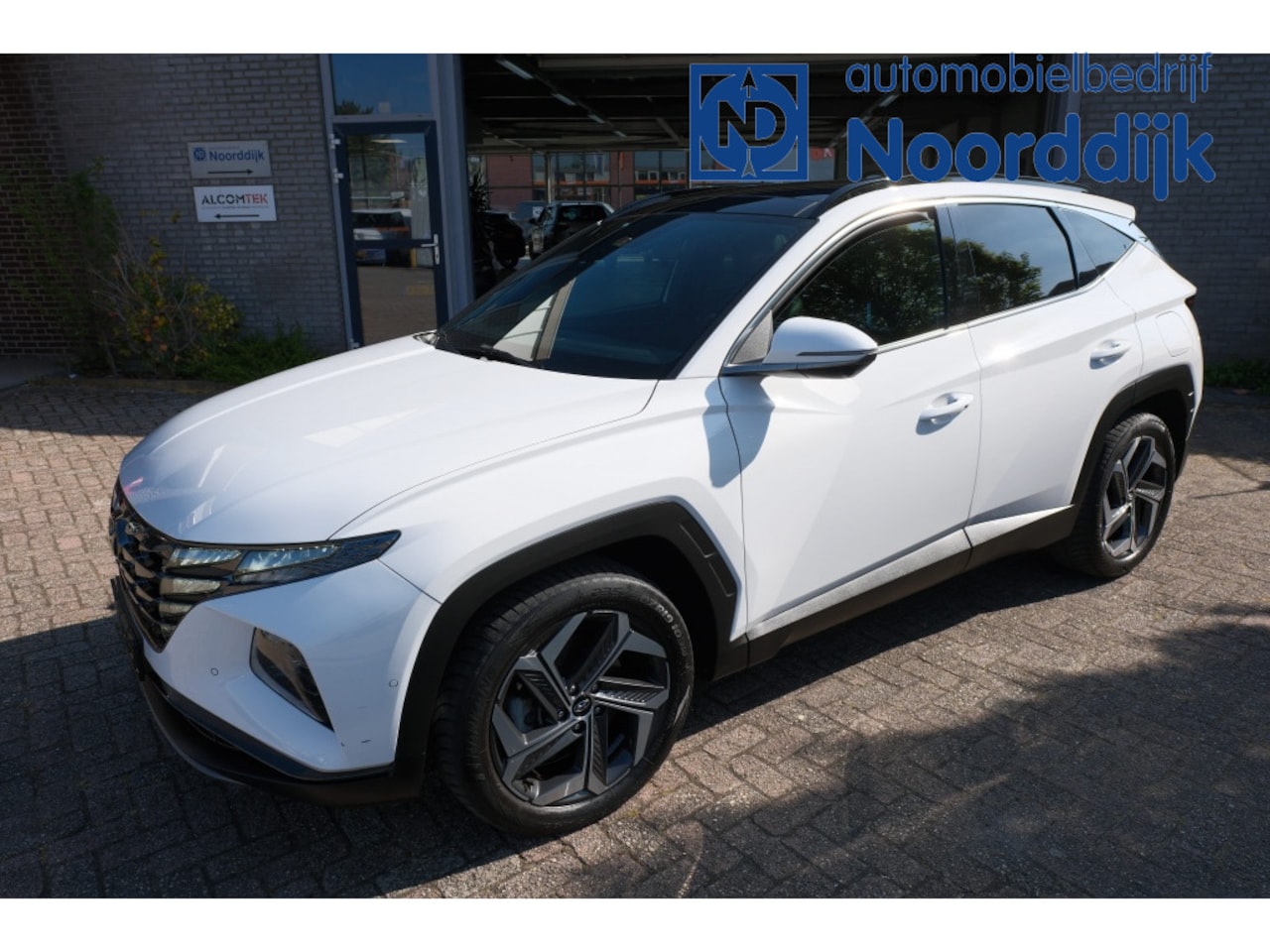 Hyundai Tucson - 1.6 T-GDI PHEV PrSky - AutoWereld.nl